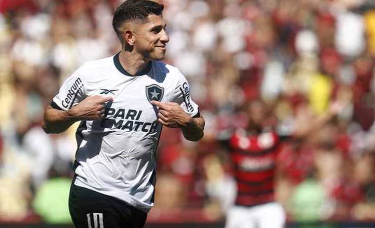 Relatório de empresa contratada por Textor indica que segundo gol do Botafogo contra Flamengo foi ilegal