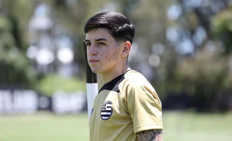 Flamengo contrata meia do Athletic-MG para o time sub-20