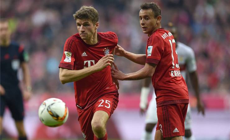 Rafinha diz que desligará o telefone para não atender Müller e vê Flamengo com "totais chances" de vencer o Bayern