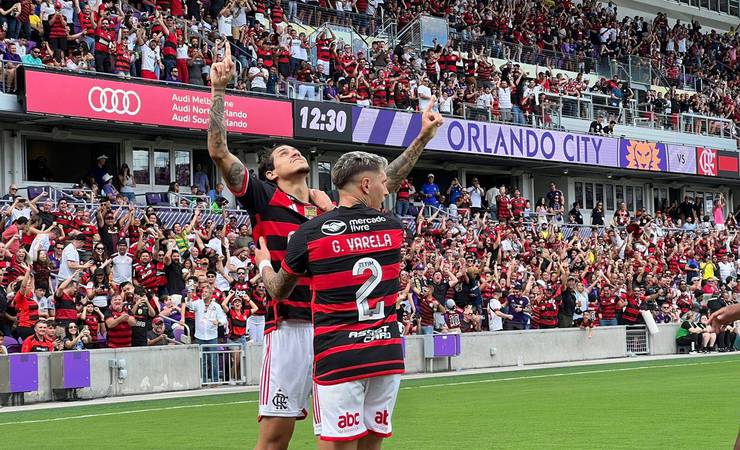 Flamengo recarrega energias para mata-mata da Copa de Clubes no maior reduto rubro-negro fora do Brasil