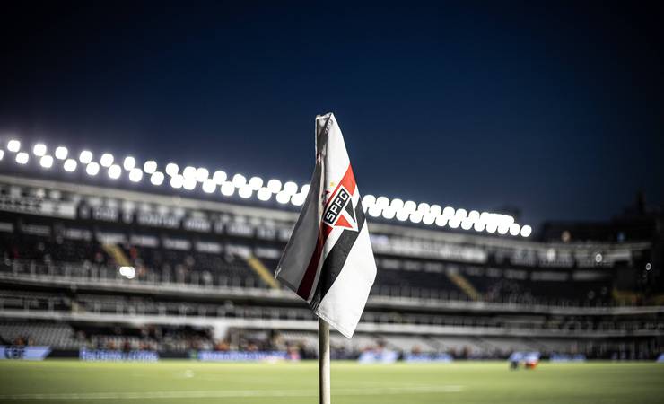 Em busca do título, Flamengo enfrenta o São Paulo na Vila Belmiro