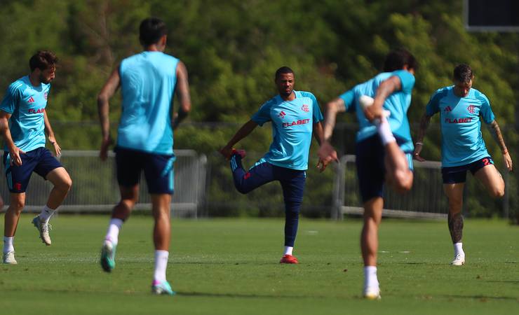 Flamengo e Bayern treinam ao mesmo tempo, e De la Cruz e Musiala vão a campo