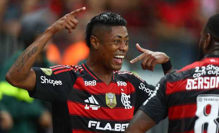 Da várzea aos 500 jogos, Bruno Henrique, do Flamengo, atinge o feito no Fla-Flu: "Jamais imaginava"