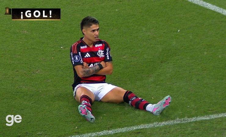 Técnico da LDU reconhece ampla superioridade do Flamengo: "Não conseguimos jogar desde o início"