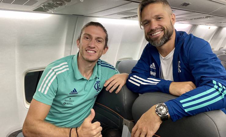 Diego Ribas elogia coragem de Filipe Luís e compara com pressões que viveu no Flamengo