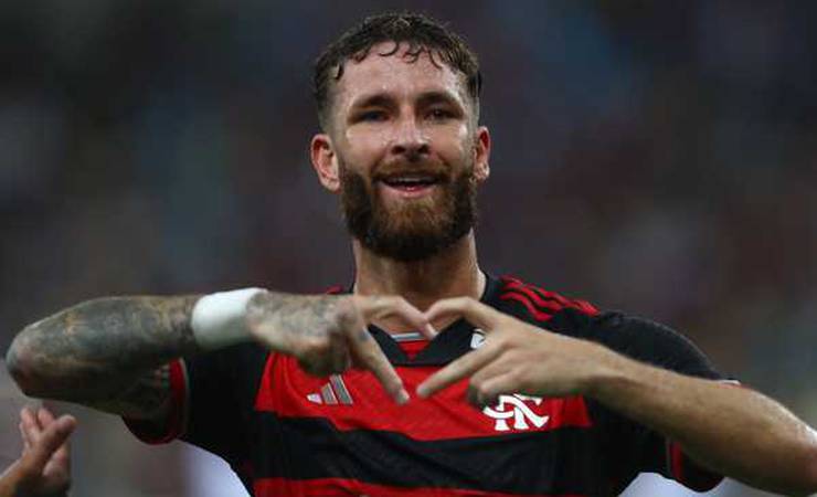 Em alta no Flamengo, Léo Pereira vive expectativa por convocação de Dorival: "Espero que possa me ligar"