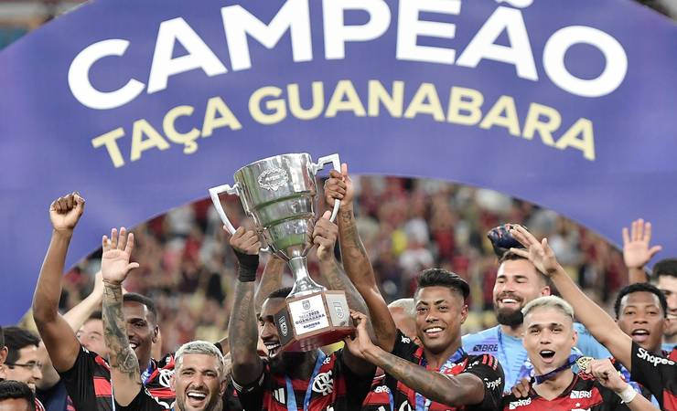Análise: Flamengo conquista título simbólico da Taça Guanabara com um futebol cheio de simbolismo