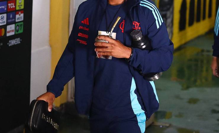 Mensagem de Runco sobre De la Cruz aumenta tensão entre jogadores e departamento médico do Flamengo