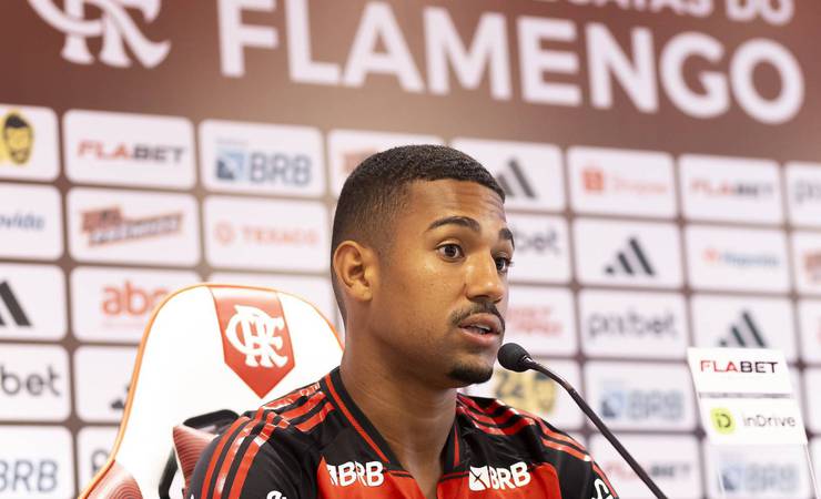 Apresentado, Samuel Lino tira peso de ser reforço mais caro do Flamengo: "Nomes e números não jogam"
