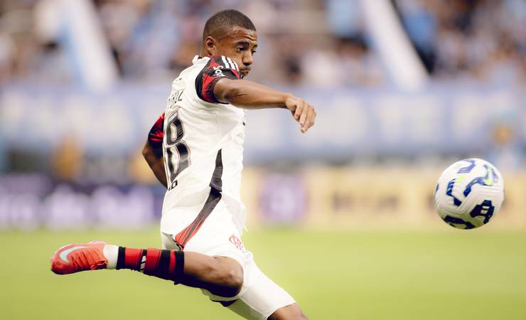 Flamengo viaja para Quito sem Alex Sandro, Allan e De la Cruz; veja relacionados contra LDU