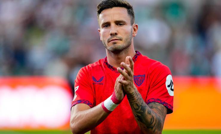 Saúl chega ao Rio para ser o primeiro reforço do Flamengo na janela