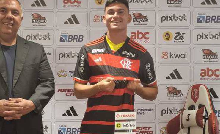 Contratação mais cara do Flamengo, Alcaraz comenta estilo de jogo: "Parecido com De la Cruz"