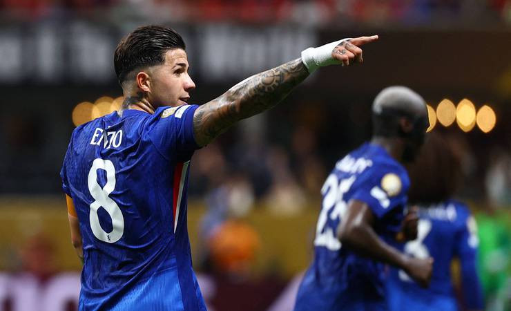 Enzo Fernández, do Chelsea, projeta partida contra o Flamengo: "Clube muito grande a nível mundial"