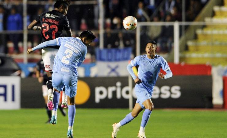 Bruno Henrique reclama de jogo na altitude, após derrota do Flamengo: "É desumano"
