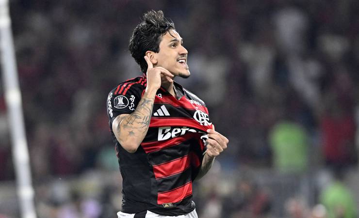 Flamengo se prepara para desafios decisivos; Filipe Luís defende Pedro como solução