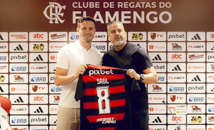 Entenda como reforço vetado mudou rota do Flamengo no mercado e atenuou pressão sobre Boto