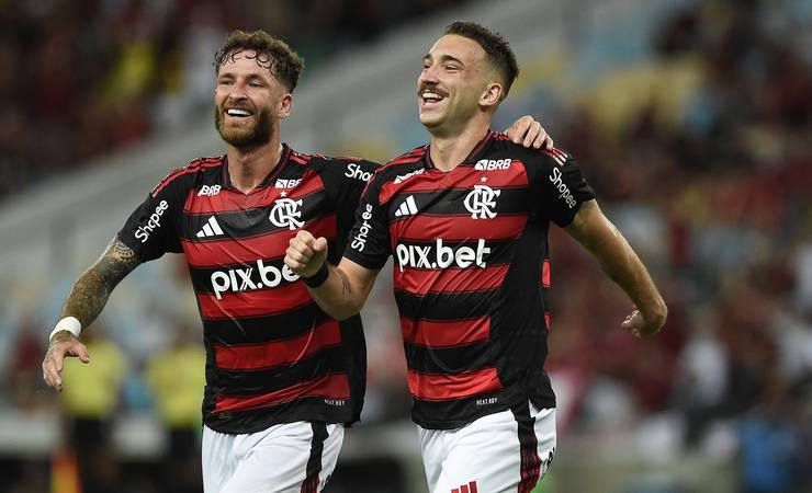 Fora do rodízio, Léo Pereira e Ortiz são os jogadores com mais minutagem no Flamengo em 2025