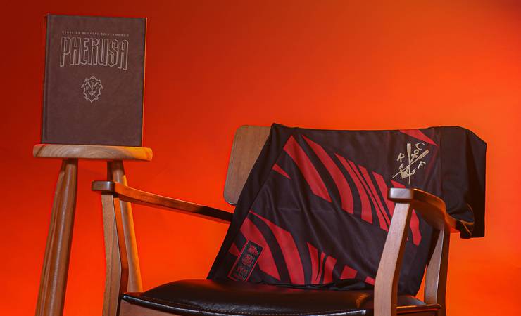 Flamengo Lança Camisa Comemorativa pelos 130 Anos em Pré-Venda Exclusiva para Sócios