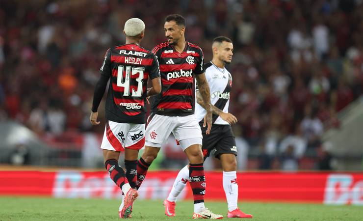 Flamengo deve ter três reforços para jogo de volta da semifinal do Carioca