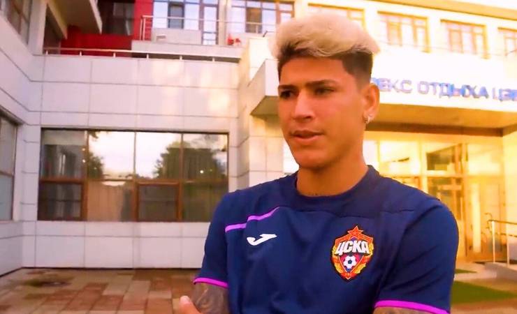 Flamengo acerta contratação de Carrascal