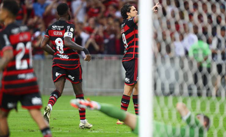 E se Flamengo x Bayern for para os pênaltis? Veja aproveitamento dos atletas rubro-negros