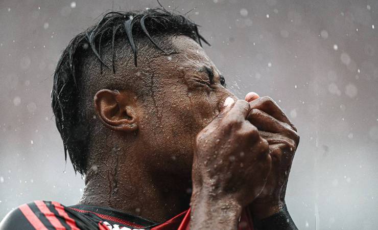 Bruno Henrique busca ampliar legado no Flamengo em duelo decisivo contra o Internacional