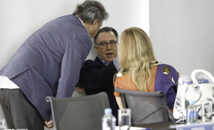 Três rebaixados e seis estrangeiros? Proposta gera debate para clubes, mas só para 2027