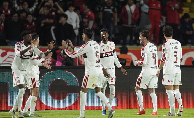 Flamengo vence o Independiente del Valle por 2 a 0 na ida da Libertadores