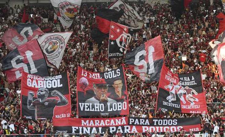 Após o título carioca, torcida do Flamengo grita: "Fica, Gabigol"