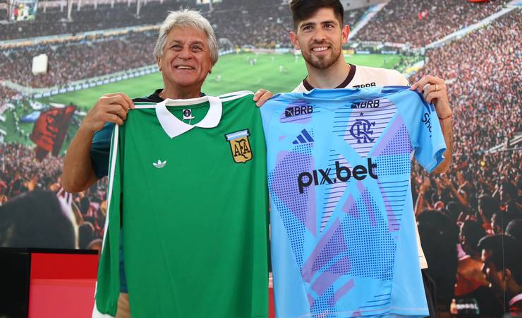 Rossi ganha amuleto de Fillol antes da semifinal e é trunfo do Flamengo contra o Vasco
