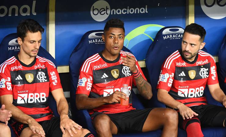"Outro patamar"? Bruno Henrique vê Flamengo de 2025 acima do de 2019 por causa do banco; compare