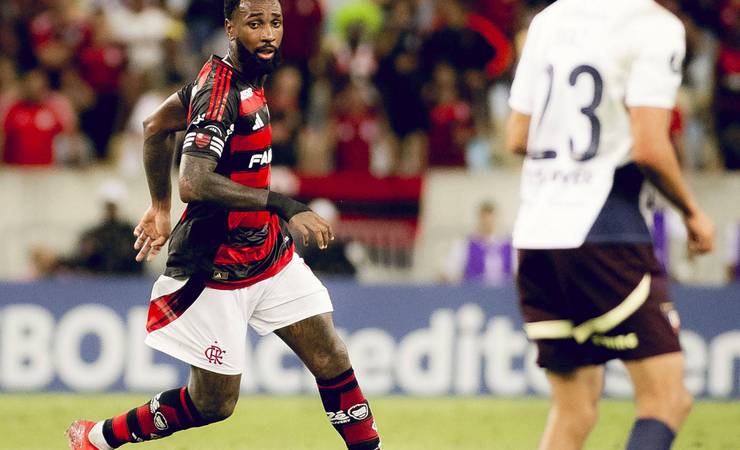 Gerson revela mensagem para Erick Pulga, do Bahia, e vê "sacrifício" como volante render frutos ao Flamengo
