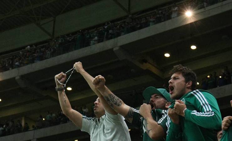 Pesquisa O GLOBO/Ipsos-Ipec: Palmeiras tem a torcida mais católica; Corinthians e São Paulo, as mais evangélicas