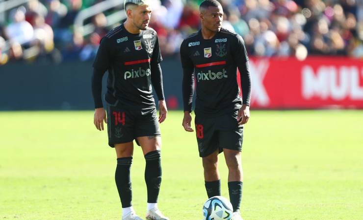 Arrascaeta e De La Cruz voltam ao Flamengo, mas time manterá revezamento em semana de clássicos