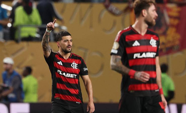 Flamengo tem atuação sólida contra o Espérance e vence na estreia com gols em momentos chave; leia análise