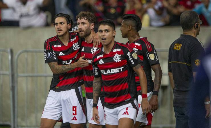 Léo Pereira e Rossi salvam Flamengo em atuação que é reflexo da irregularidade na Libertadores; leia análise