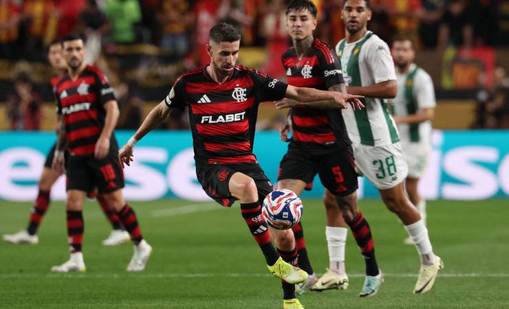 Assistência, dupla com Pulgar e atuação contundente: veja como foi estreia de Jorginho pelo Flamengo