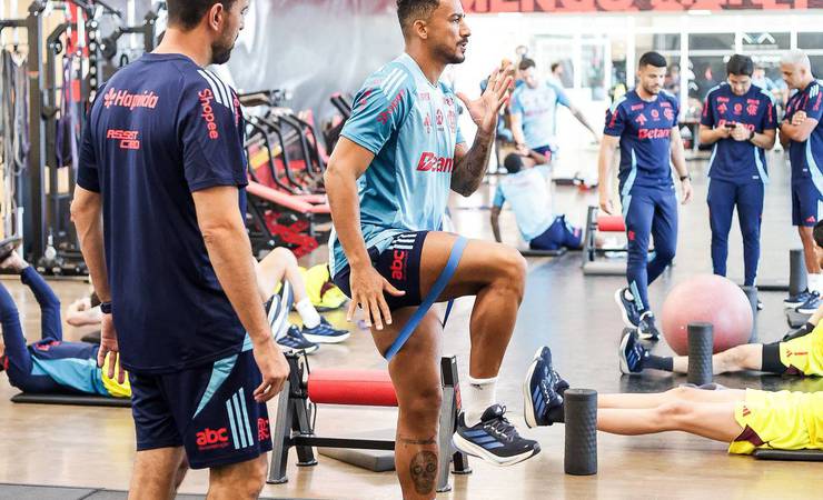 Flamengo divulga escalação para semifinal contra Racing no Maracanã