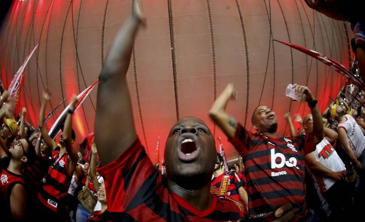 Pesquisa O GLOBO/Ipsos-Ipec: Flamengo tem a torcida mais preta do Brasil; veja proporções