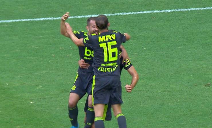 Atuações do Flamengo: Reinier estreia como titular com estrela e é destaque ao lado de Gabigol