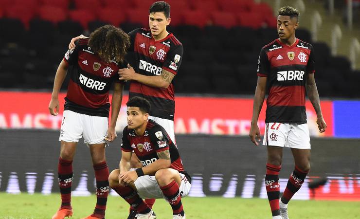 Análise: nova eliminação, vilões conhecidos e um choque de realidade para um Flamengo que se perdeu