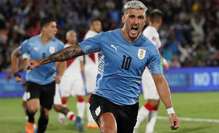 Uruguai divulga pré-lista para a Copa do Mundo com Arrascaeta, Canobbio, Piquerez, Terans e Varela