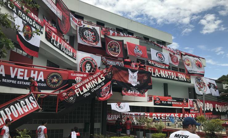 Aumento de mensalidade Off-Rio gera saídas de embaixadas de projeto do Flamengo