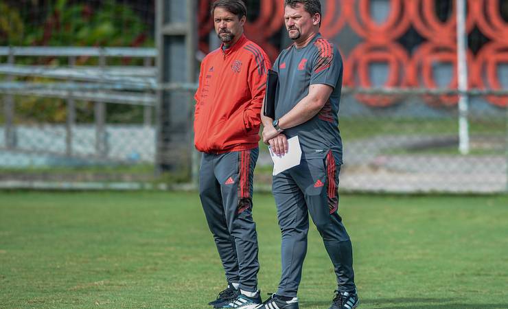 Flamengo confirma Fábio Matias como novo treinador do sub-20