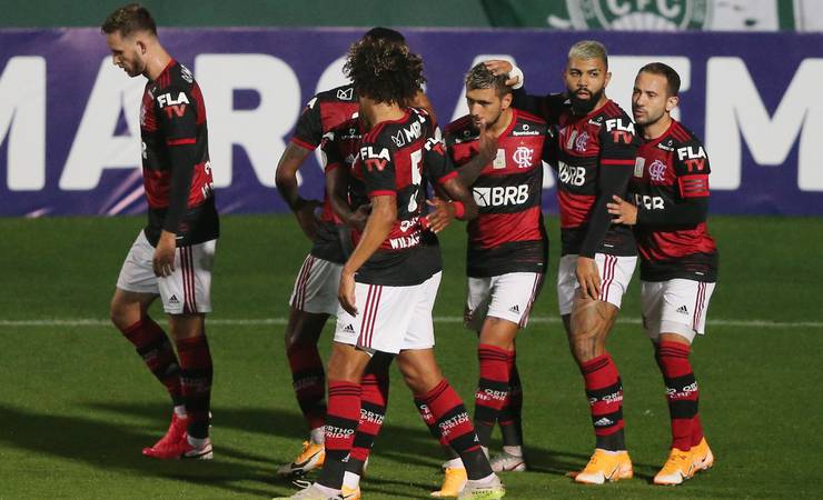 Análise: Domènec rascunha versão 2019, Flamengo se solta e desencanta no Brasileirão