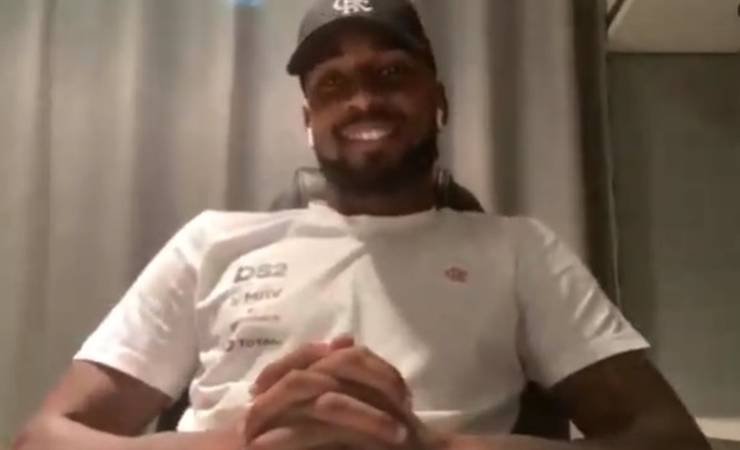 Gerson relembra negociação com Flamengo e diz não pensar em mudar comemoração: "É vapo"