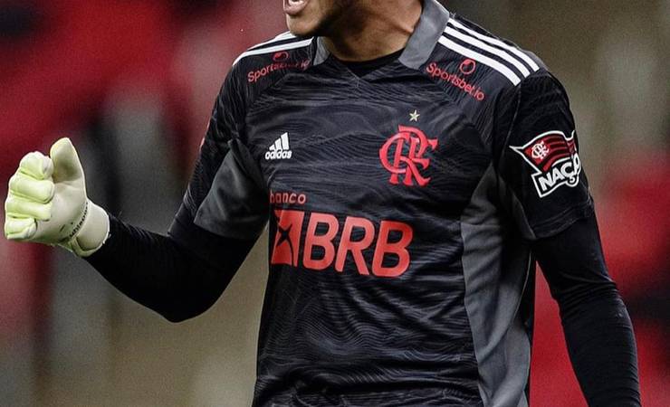 Flamengo encaminha empréstimo de Gabriel Batista ao Sampaio Corrêa
