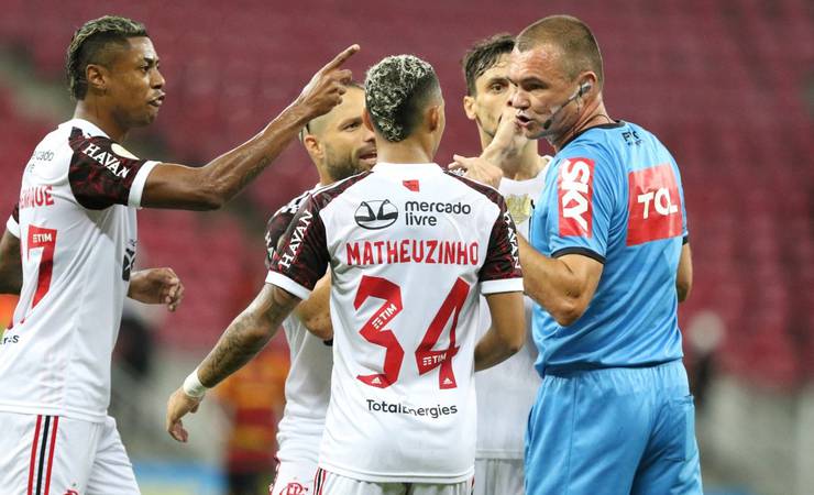 Análise: em contagem regressiva para o fim, desfigurado Flamengo tem empate melancólico no Recife