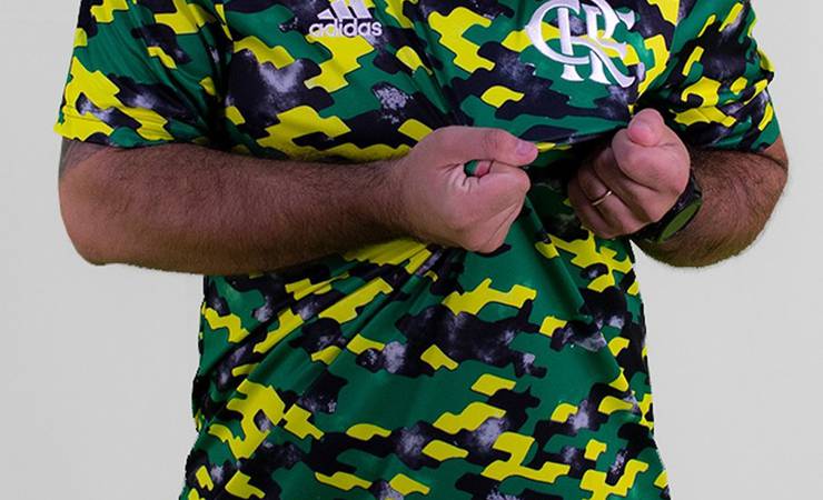 Flamengo terá nova camisa de pré-jogo em alusão à Copa do Mundo de 2022