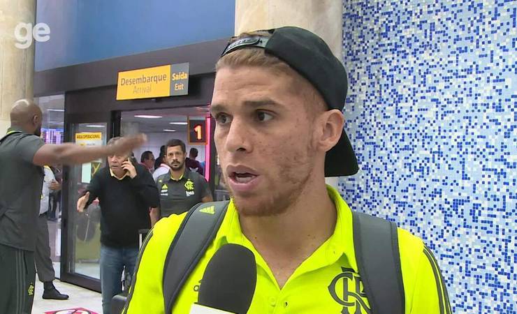 Flamengo volta ao Rio consciente da atuação ruim: "Precisamos corrigir muitas coisas"